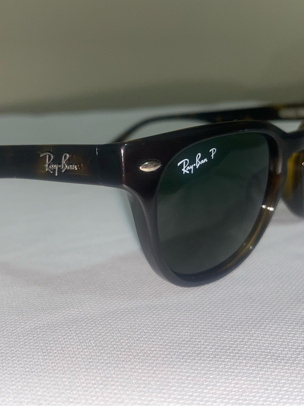 Ray-bans - Picture 7 of 8